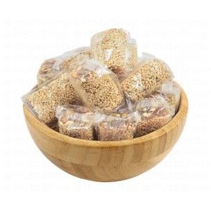 لفائف مالبان مغطاة بالسمسم محشوة بالفستق